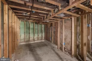 2245 E Cambria St, Philadelphia, PA 19134 - Photo 25