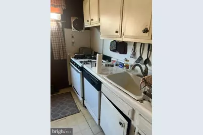584 E Carver Street, Philadelphia, PA 19120 - Photo 7