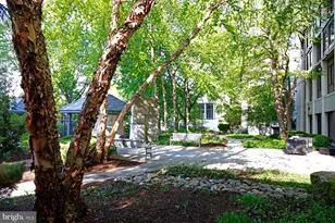 2001 Hamilton St, Philadelphia, PA 19130 - Photo 27