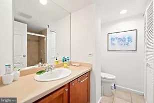 2001 Hamilton St, Philadelphia, PA 19130 - Photo 17