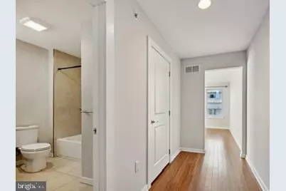 837 N 16th Street #4, Philadelphia, PA 19130 - Photo 11