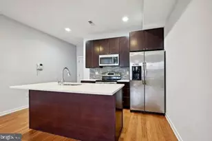 837 N 16th St, Philadelphia, PA 19130 - Photo 9