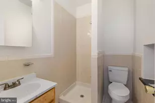 1842 McKean St, Philadelphia, PA 19145 - Photo 11