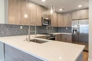 1702 N Gratz St, Philadelphia, PA 19121 - Photo 3