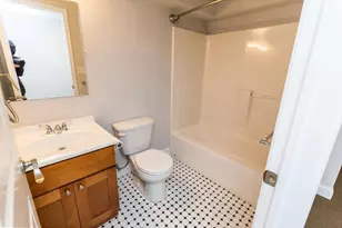 931 N 19th St, Philadelphia, PA 19130 - Photo 21