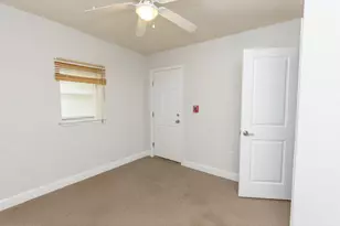 931 N 19th St, Philadelphia, PA 19130 - Photo 15