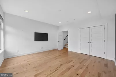 973 N 5th Street, Philadelphia, PA 19123 - Photo 19