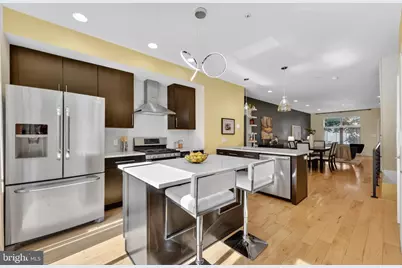 973 N 5th Street, Philadelphia, PA 19123 - Photo 11