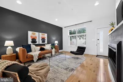 973 N 5th Street, Philadelphia, PA 19123 - Photo 3