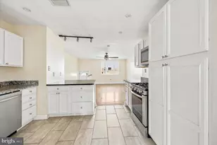 1215 Crease St, Philadelphia, PA 19125 - Photo 9