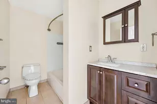 1215 Crease St, Philadelphia, PA 19125 - Photo 17