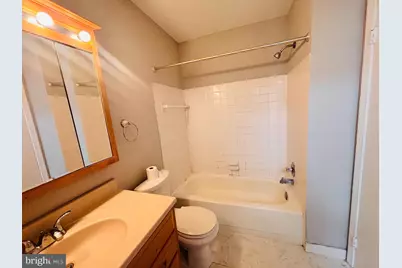1715 Fitzwater Street #A, Philadelphia, PA 19146 - Photo 13