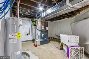 1015 S 47th St, Philadelphia, PA 19143 - Photo 45