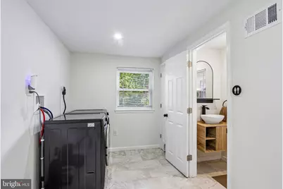 1015 S 47th Street, Philadelphia, PA 19143 - Photo 15