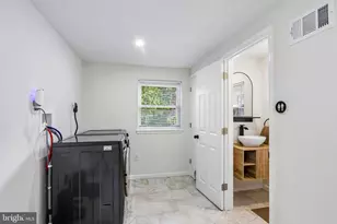 1015 S 47th St, Philadelphia, PA 19143 - Photo 15
