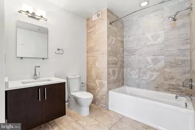 740 S Chris Columbus Boulevard #17, Philadelphia, PA 19147 - Photo 23