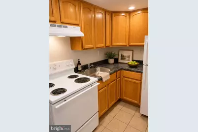 1003 S 3rd Street #B, Philadelphia, PA 19147 - Photo 5