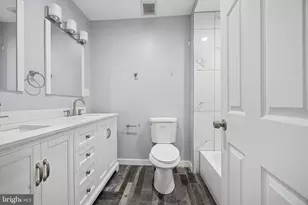 2036 N Darien St, Philadelphia, PA 19122 - Photo 11