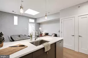 1637 Carpenter St, Philadelphia, PA 19146 - Photo 35