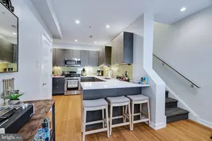 1637 Carpenter St, Philadelphia, PA 19146 - Photo 17