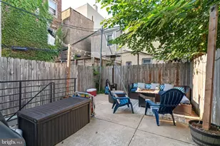 1637 Carpenter St, Philadelphia, PA 19146 - Photo 7