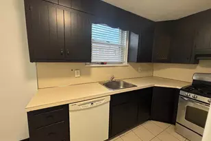 6309 Walker St, Philadelphia, PA 19135 - Photo 15