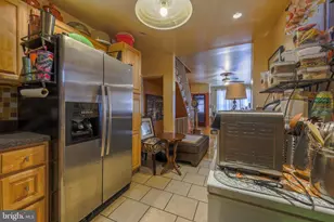 1715 Sigel St, Philadelphia, PA 19145 - Photo 5
