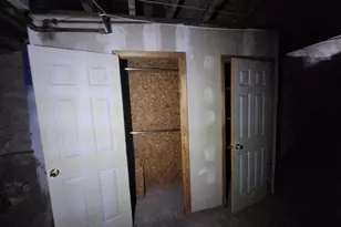 1459 N Hirst Street N, Philadelphia, PA 19151 - Photo 31