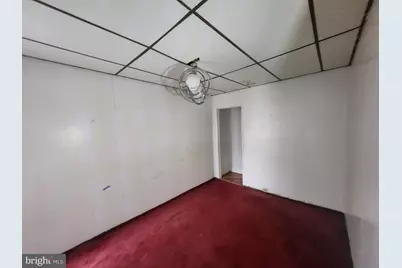 1459 N Hirst Street N, Philadelphia, PA 19151 - Photo 25