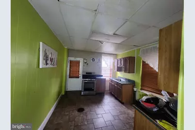 1459 N Hirst Street N, Philadelphia, PA 19151 - Photo 17