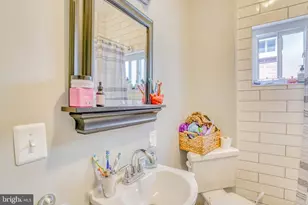 1035 Cantrell St, Philadelphia, PA 19148 - Photo 15