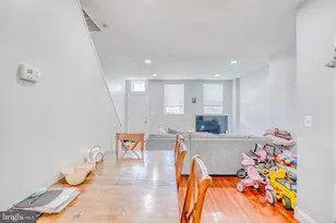 1035 Cantrell St, Philadelphia, PA 19148 - Photo 3