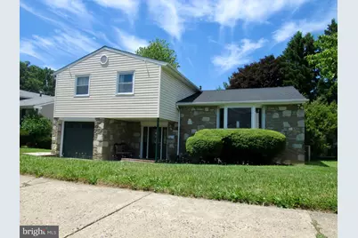 463 Pinewood Road, Philadelphia, PA 19116 - Photo 3