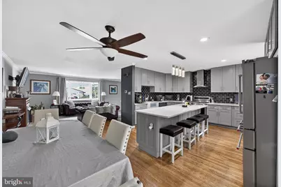 463 Pinewood Road, Philadelphia, PA 19116 - Photo 1