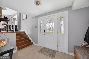 463 Pinewood Rd, Philadelphia, PA 19116 - Photo 9