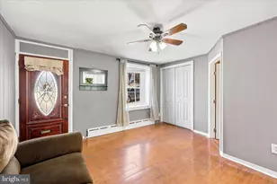 165 Levering St, Philadelphia, PA 19127 - Photo 5