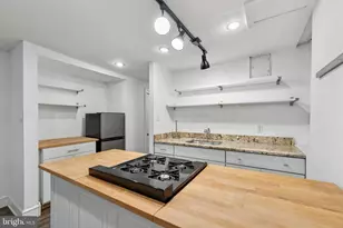 240 S 13th St, Philadelphia, PA 19107 - Photo 5