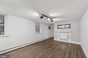 240 S 13th St, Philadelphia, PA 19107 - Photo 9