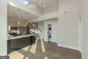 920 N 15th St, Philadelphia, PA 19130 - Photo 3