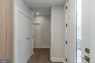 920 N 15th St, Philadelphia, PA 19130 - Photo 57