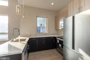 920 N 15th St, Philadelphia, PA 19130 - Photo 9