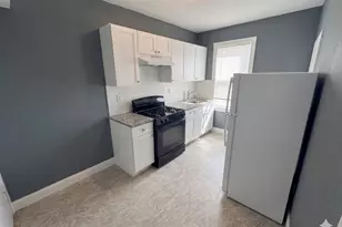2640 S Robinson St, Philadelphia, PA 19142 - Photo 1