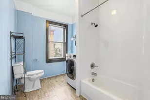 742 N 37th St, Philadelphia, PA 19104 - Photo 11