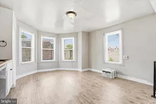 742 N 37th St, Philadelphia, PA 19104 - Photo 7