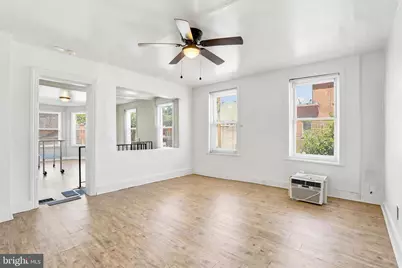 742 N 37th Street, Philadelphia, PA 19104 - Photo 9