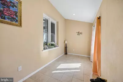6607 N 7th Street, Philadelphia, PA 19126 - Photo 3