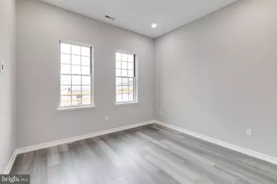 752 S 16th Street #4A, Philadelphia, PA 19146 - Photo 9