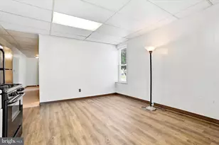 742 N 37th St, Philadelphia, PA 19104 - Photo 25
