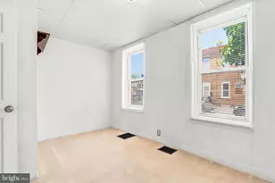 742 N 37th St, Philadelphia, PA 19104 - Photo 23