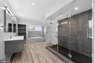 869 Corinthian Ave, Philadelphia, PA 19130 - Photo 23